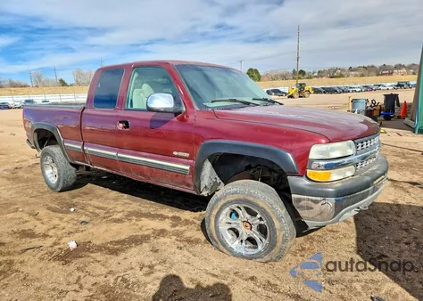 2000 Chevrolet Silverado K1500 from USA, damaged, VIN 2GCEK19T0Y1314041
